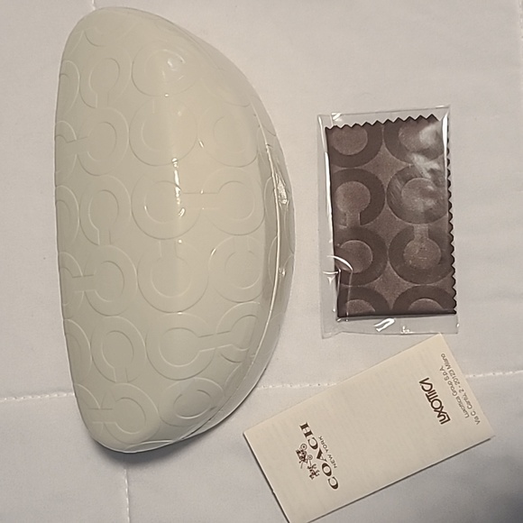 Coach sunglasses - Picture 2 of 5